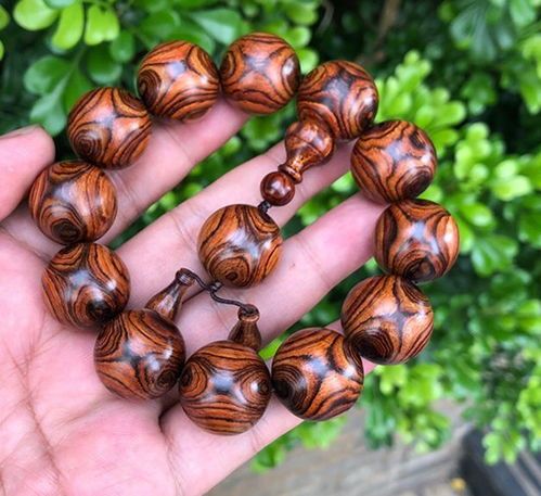 海南黄花梨现今价格到底多少？先别急着掏钱，让我先给你扒点内幕！ 